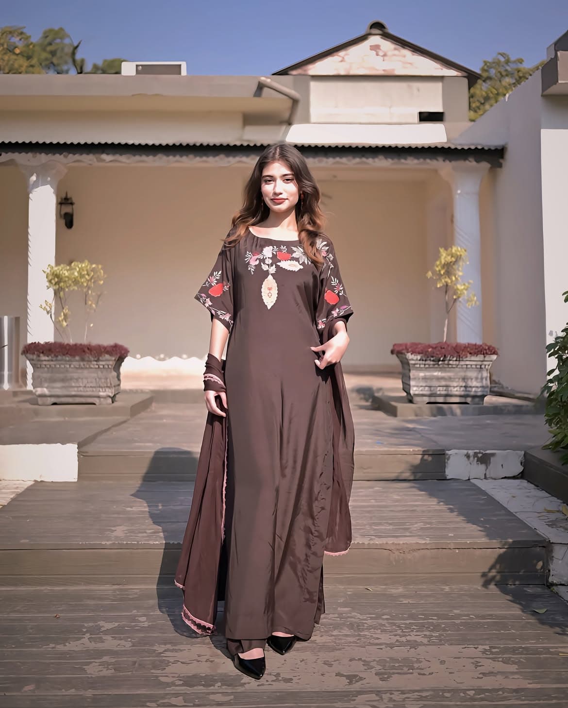 Caramel Dream, lookbook frame 7
