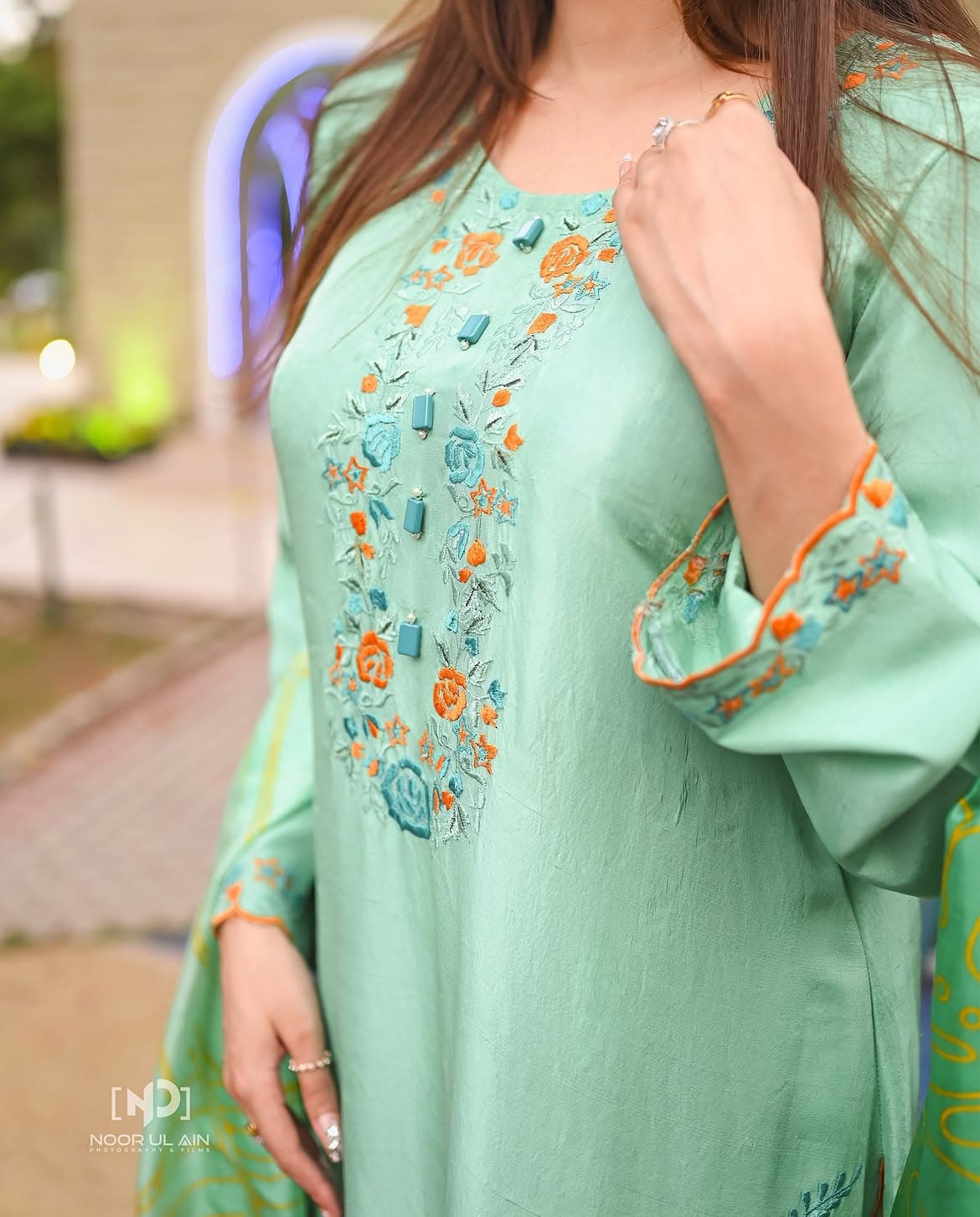 Jade whisper, lookbook frame 2