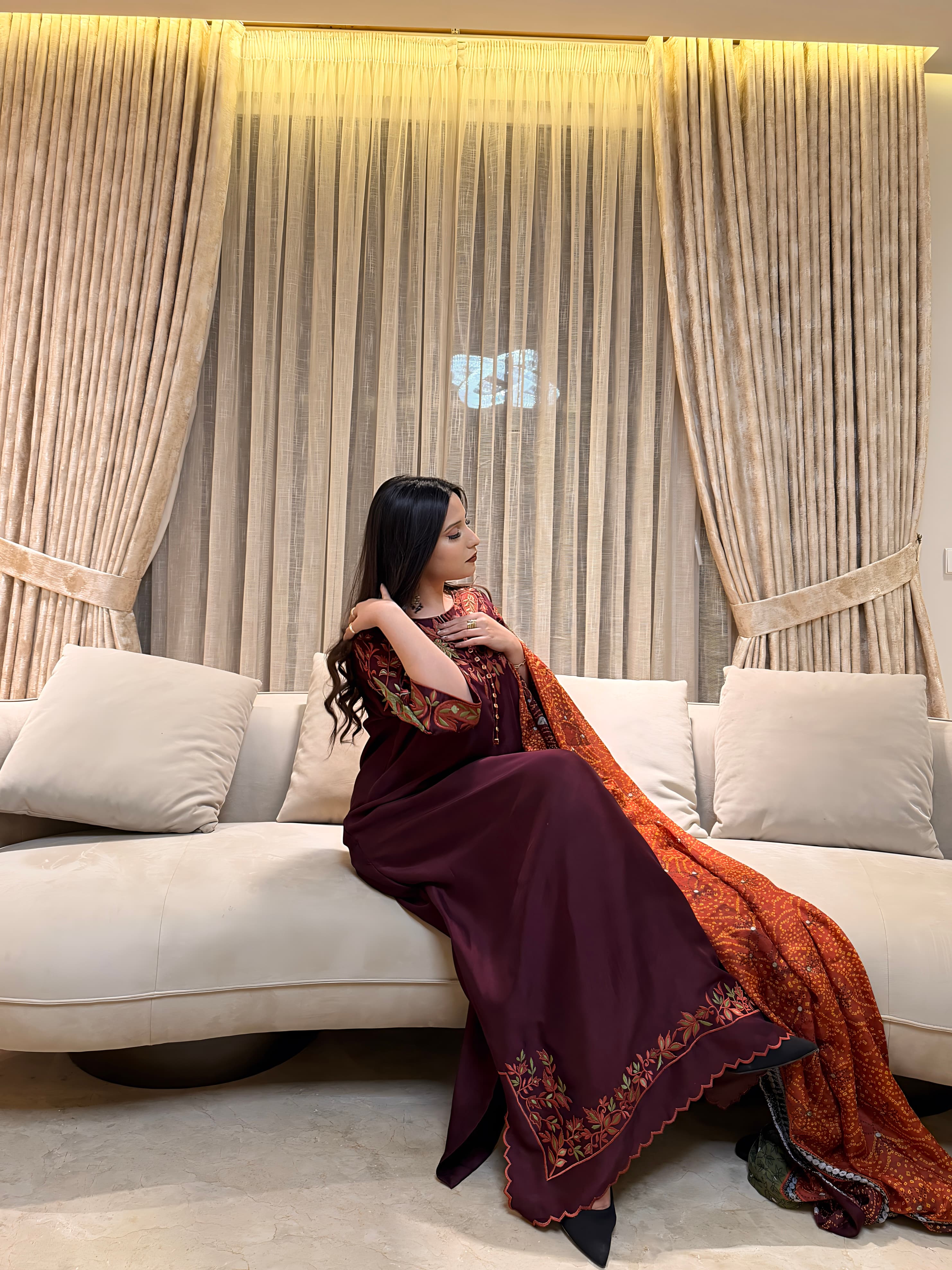 Midnight Maroon, lookbook frame 4
