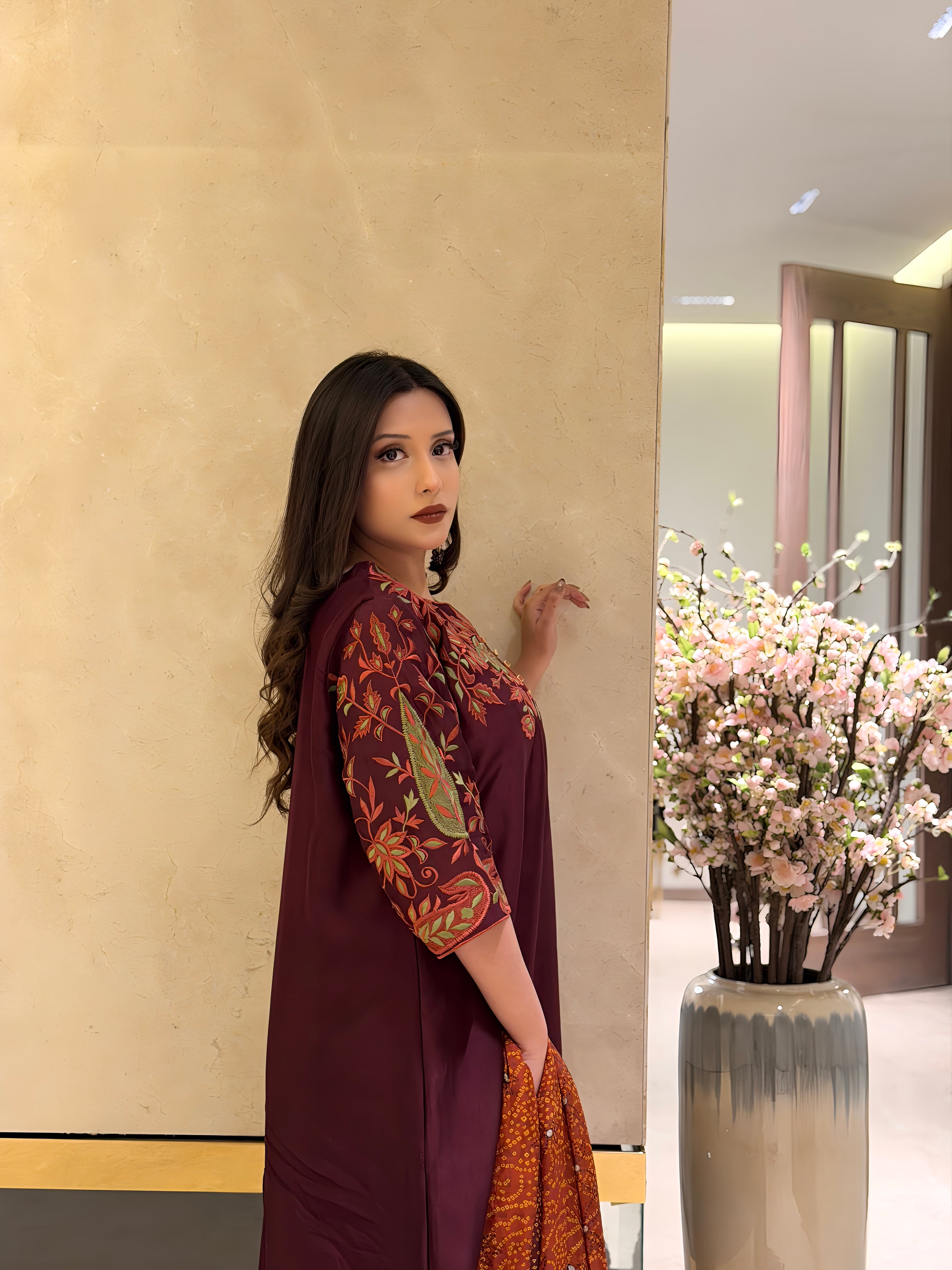Midnight Maroon, lookbook frame 9