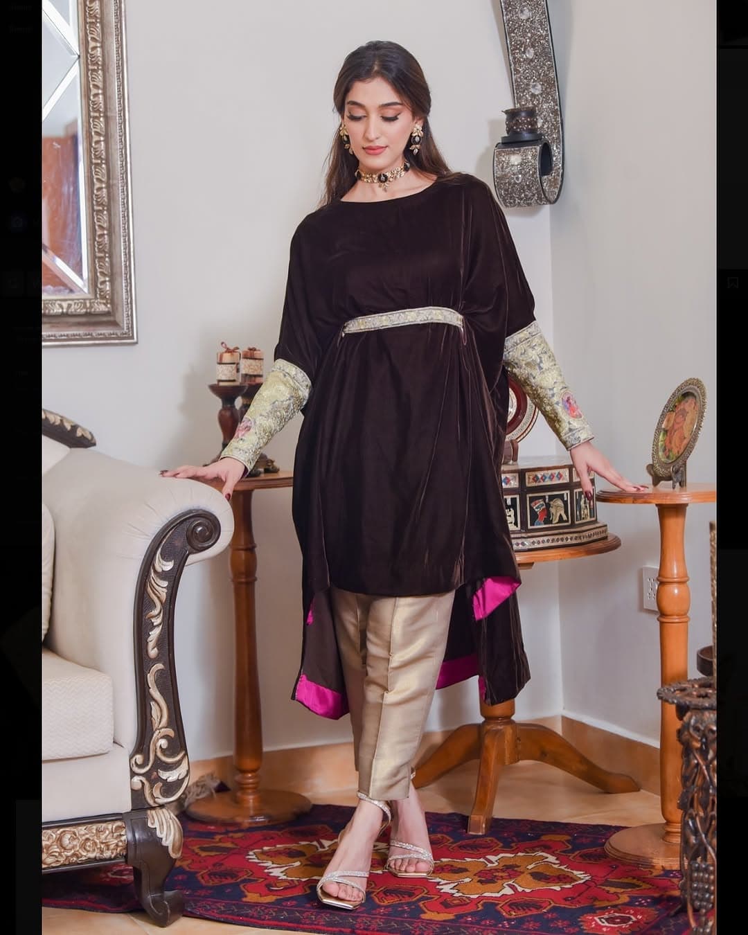 Velvet Muse, lookbook frame 3