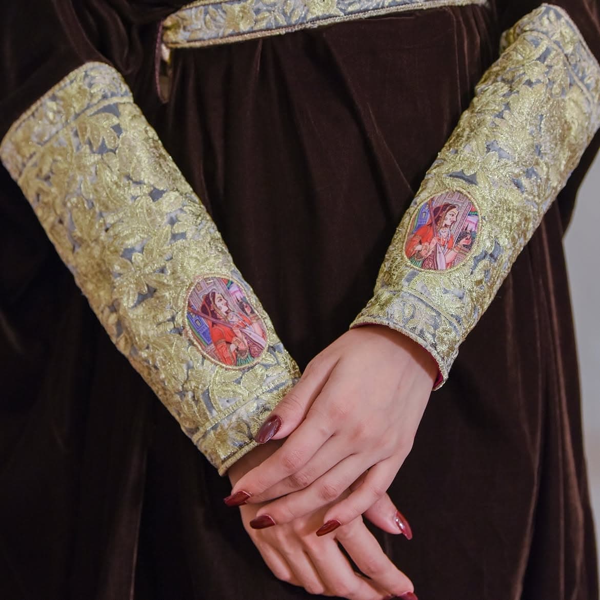 Velvet Muse, lookbook frame 4