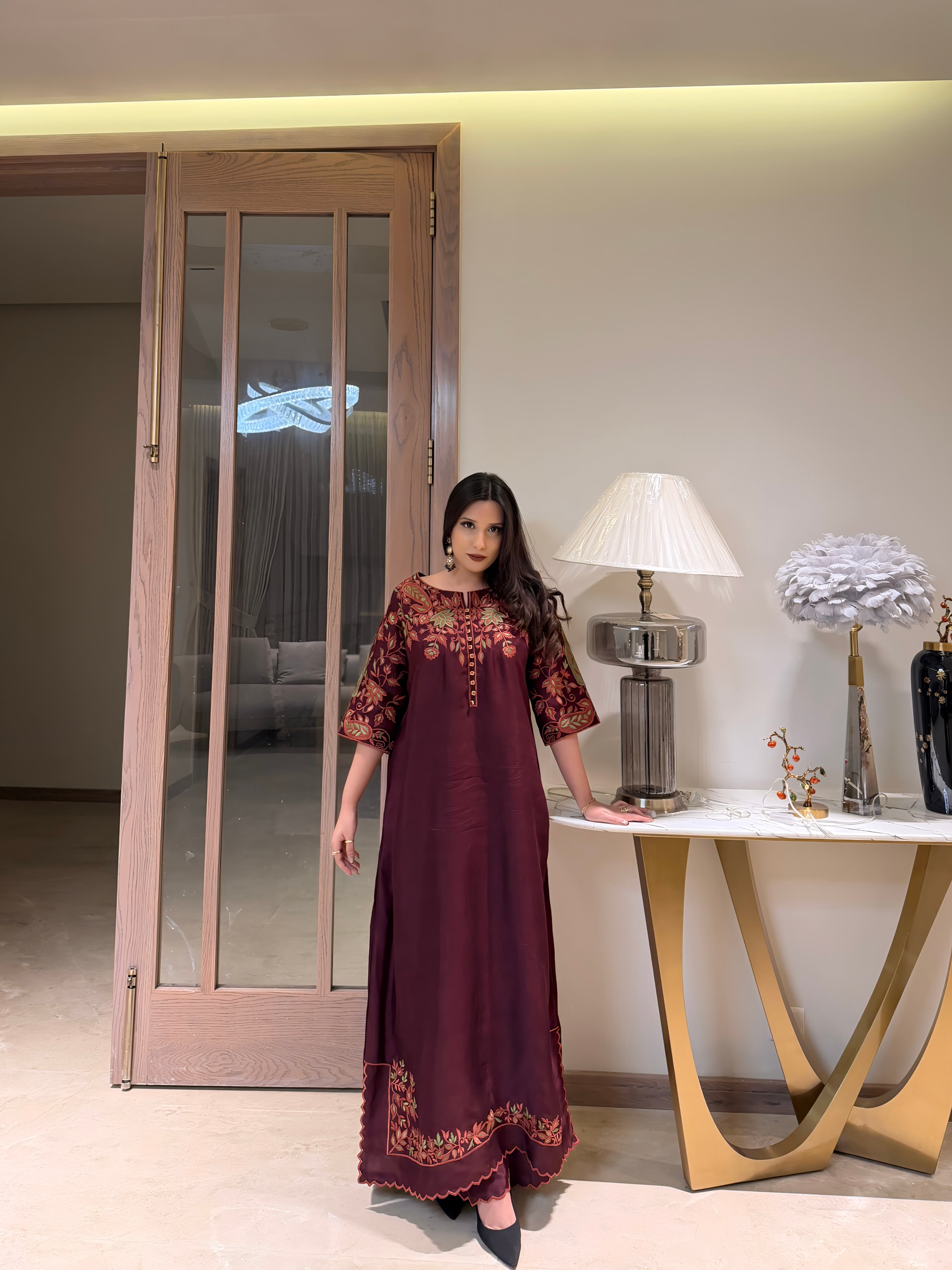 Midnight Maroon, Sheelys formal wear